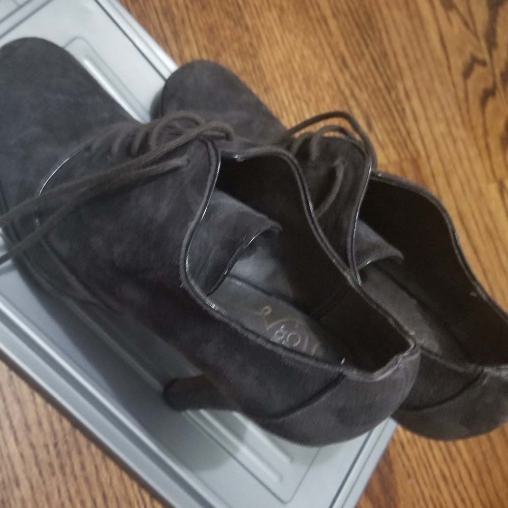 platform shoe grey gently worn